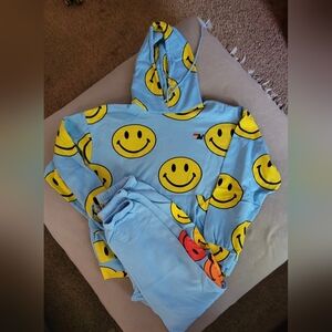 Aviator Nation Light Blue Lounge Set with Yellow Accents